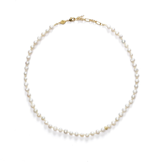Petite Stellar Pearly Necklace