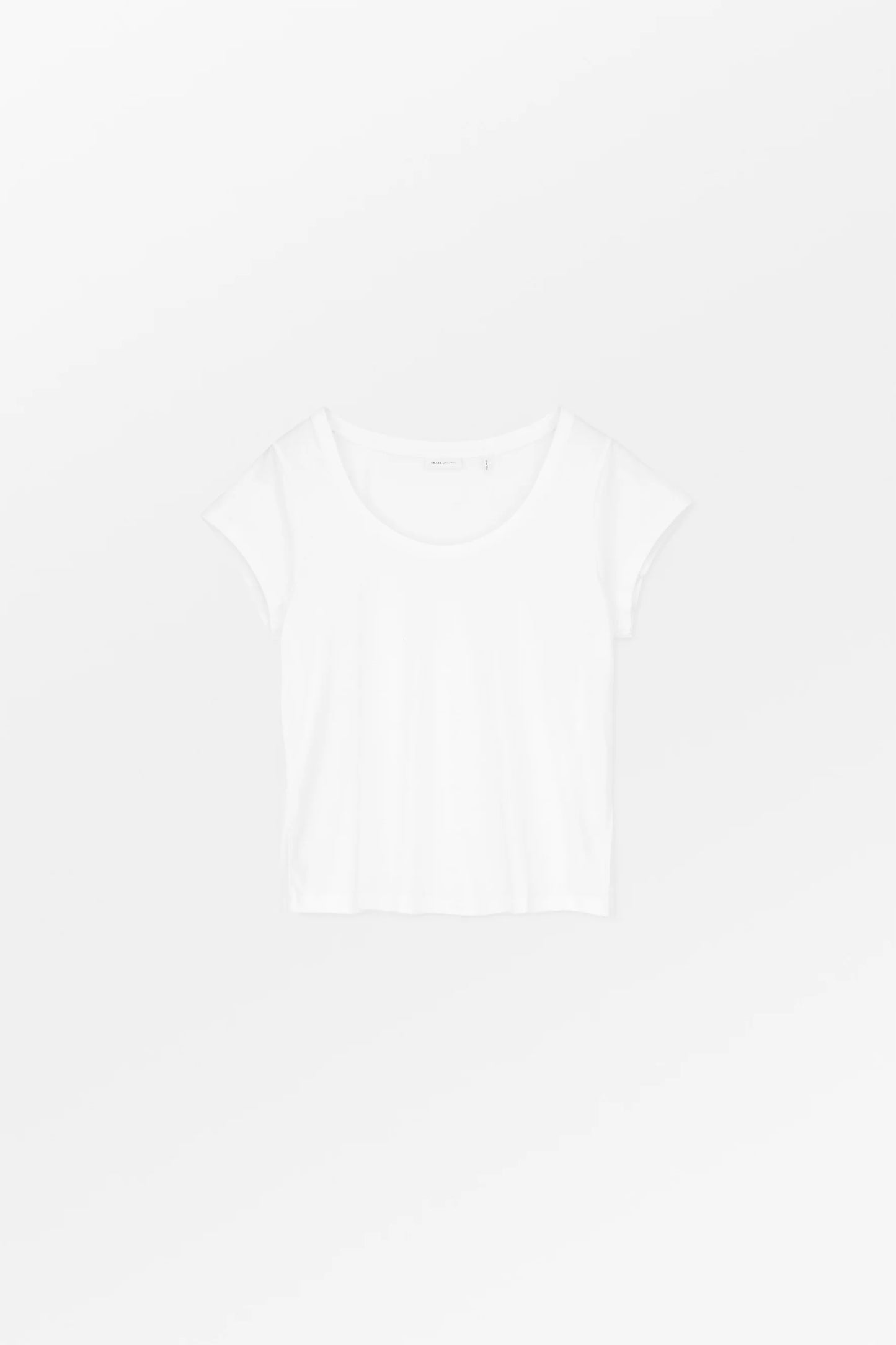 Andy Wide Neck Tee