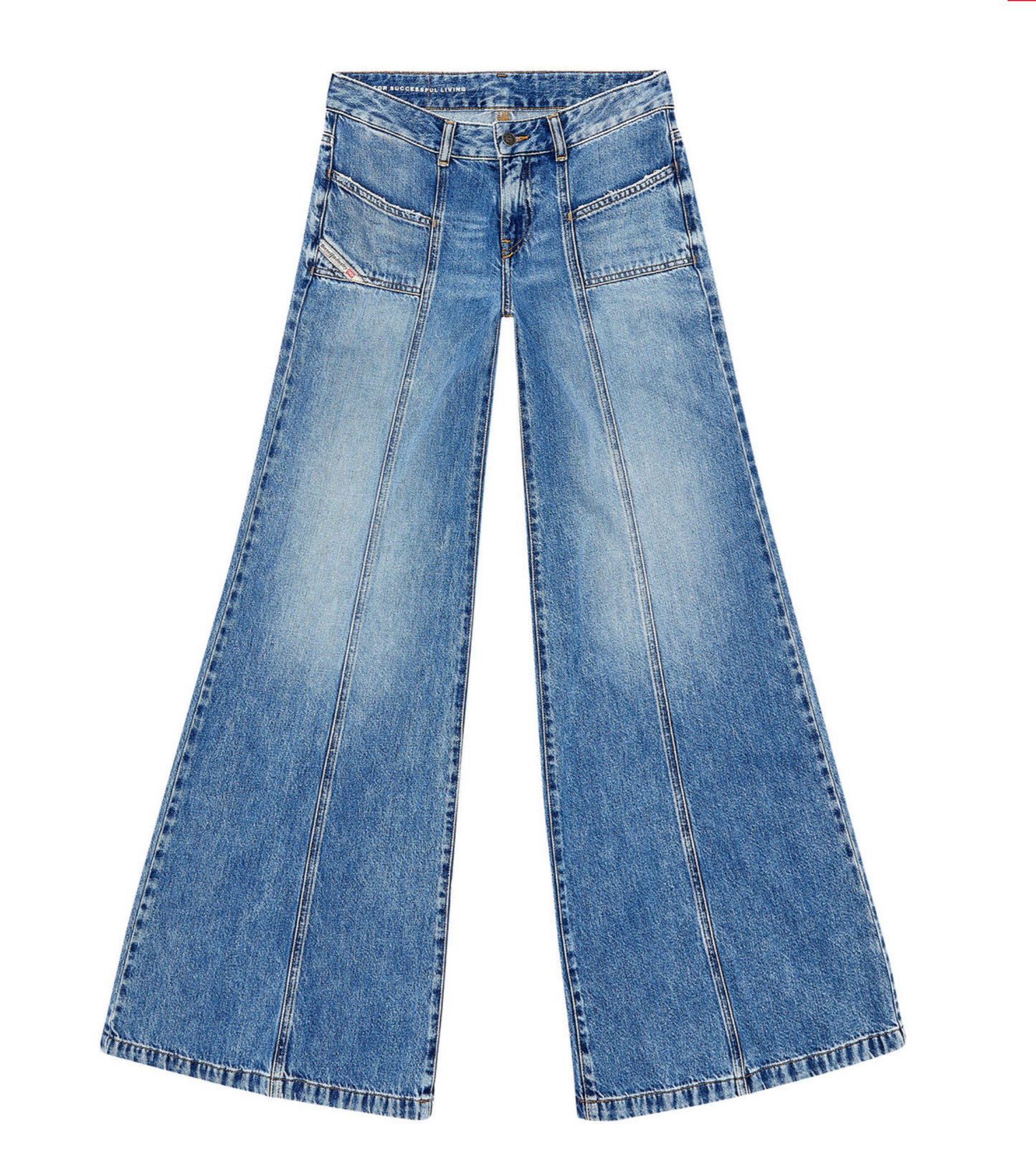 D-AKII Bootcut and Flare Jeans